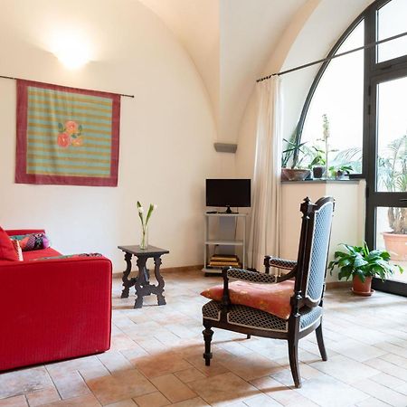 Characteristic Apartment In The Center Of Florence Luaran gambar